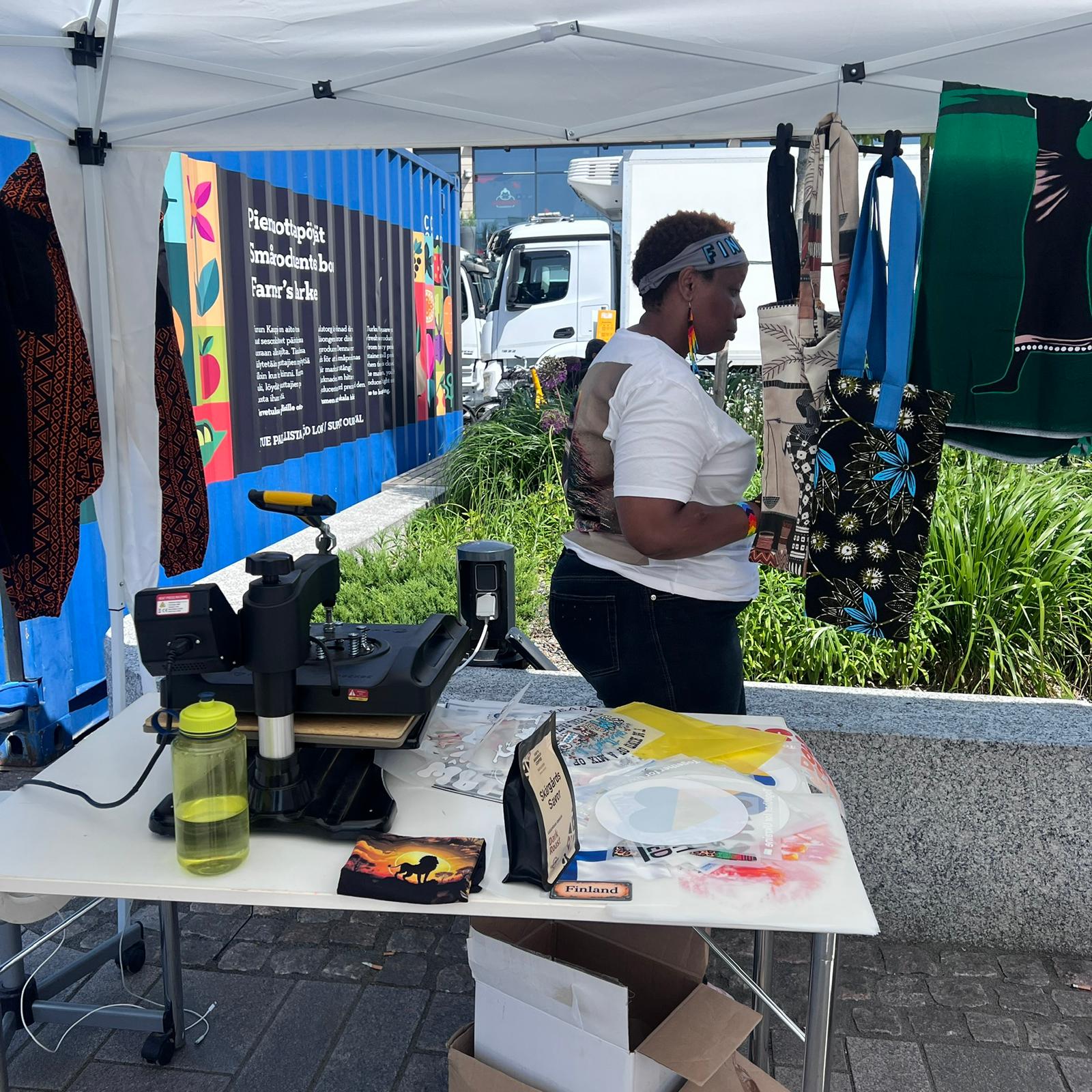 Street Markets & Live Printing Events